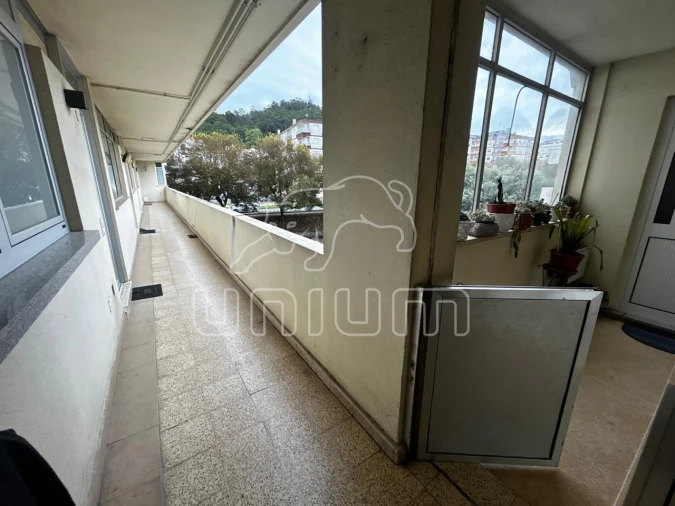 Apartamento T2 para Venda em Darque Foto 21