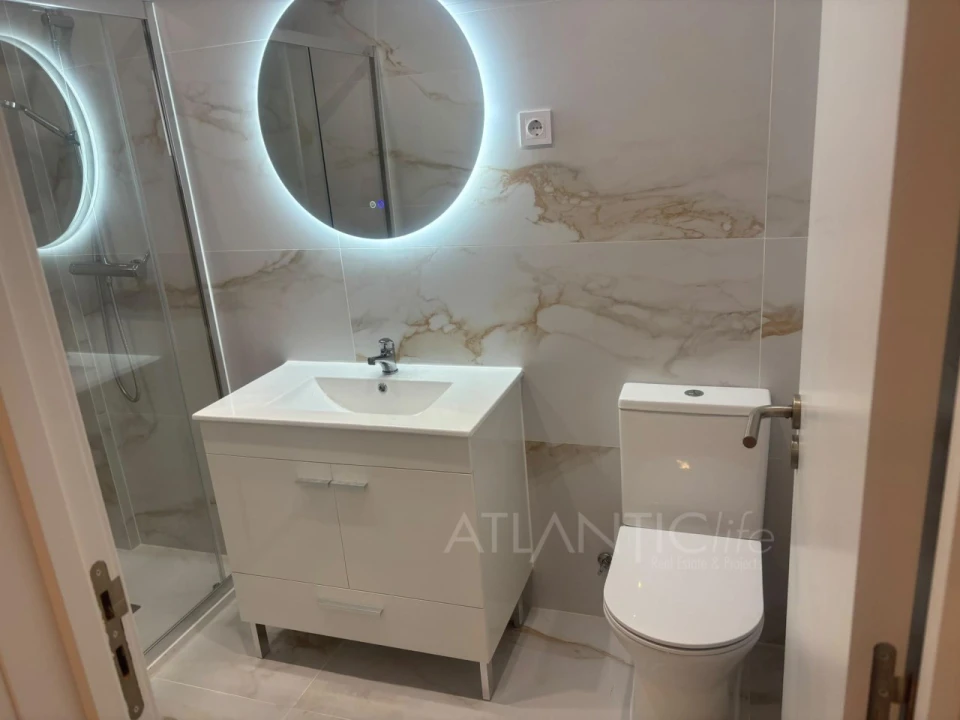 Apartamento T2 para Venda em Queluz e Belas Foto 5