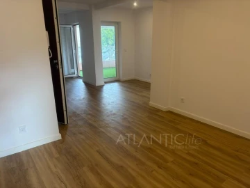 Apartamento T2 para Venda em Queluz e Belas