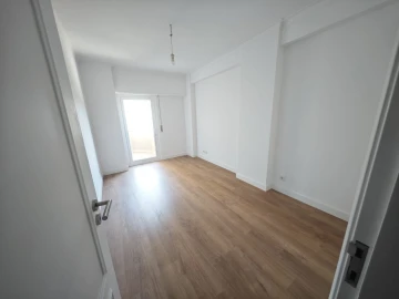 Apartamento T3 para Venda em São Domingos de Benfica