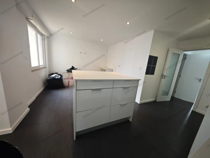 Apartamento T3 para Venda em Avenidas Novas Foto 24