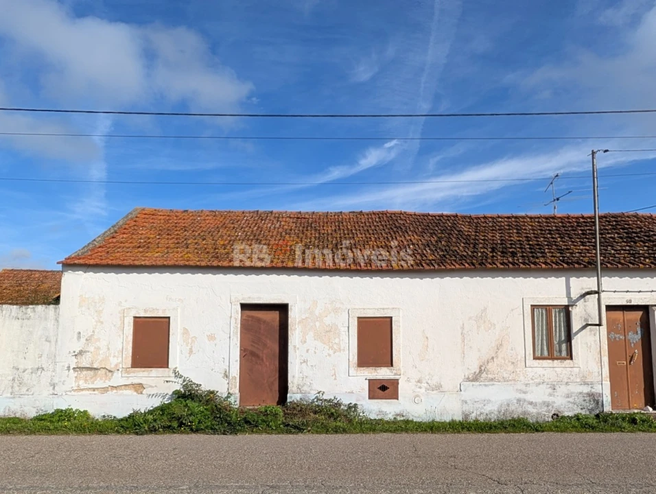 Moradia T4 para Venda em Brogueira, Parceiros de Igreja e Alcorochel Foto 1