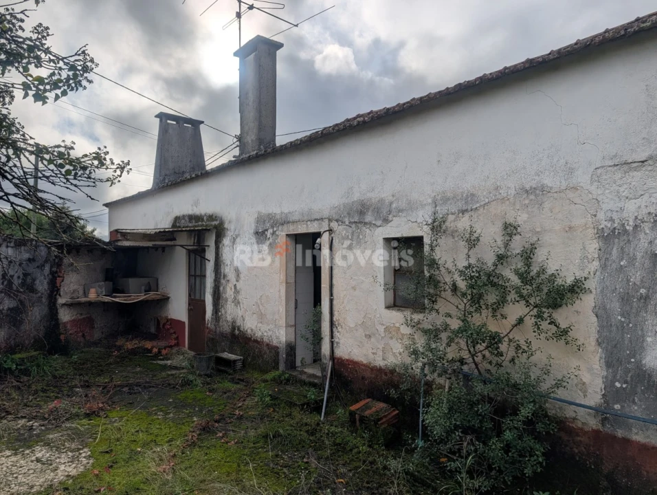 Moradia T4 para Venda em Brogueira, Parceiros de Igreja e Alcorochel Foto 11
