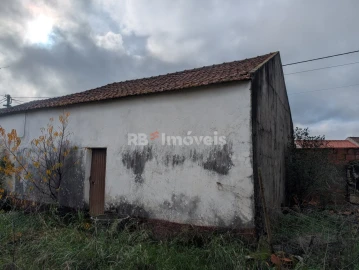 Moradia T4 para Venda em Brogueira, Parceiros de Igreja e Alcorochel