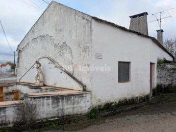 Moradia T4 para Venda em Brogueira, Parceiros de Igreja e Alcorochel