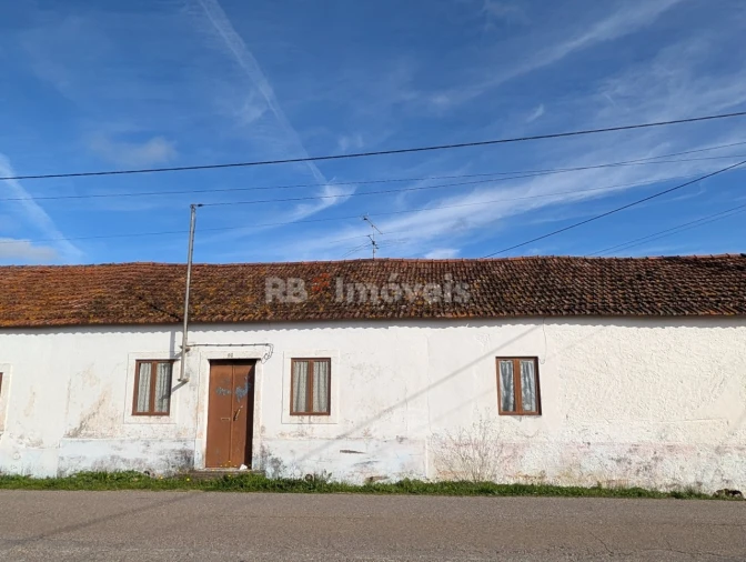 Moradia T4 para Venda em Brogueira, Parceiros de Igreja e Alcorochel Foto 3