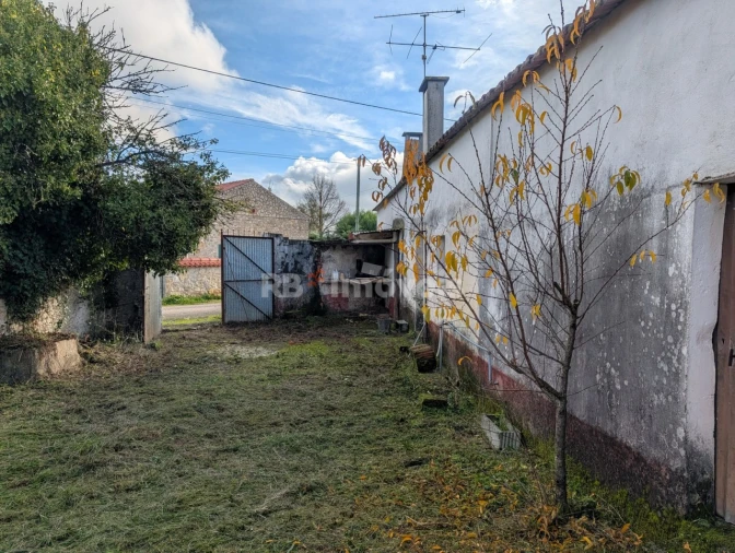 Moradia T4 para Venda em Brogueira, Parceiros de Igreja e Alcorochel Foto 10