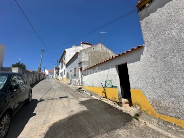 Armazém para Venda em Comenda