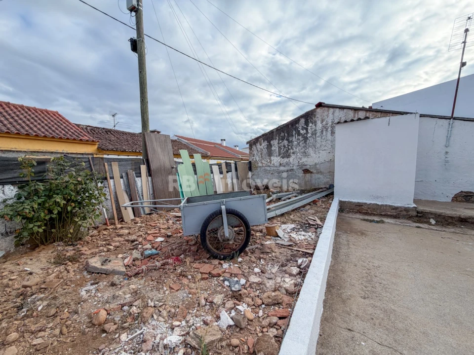 Moradia T2 para Venda em Abrantes (São Vicente e São João) e Alferrarede Foto 5