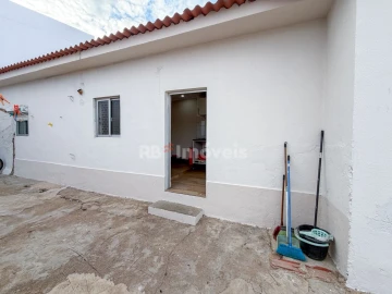Moradia T2 para Venda em Abrantes (São Vicente e São João) e Alferrarede
