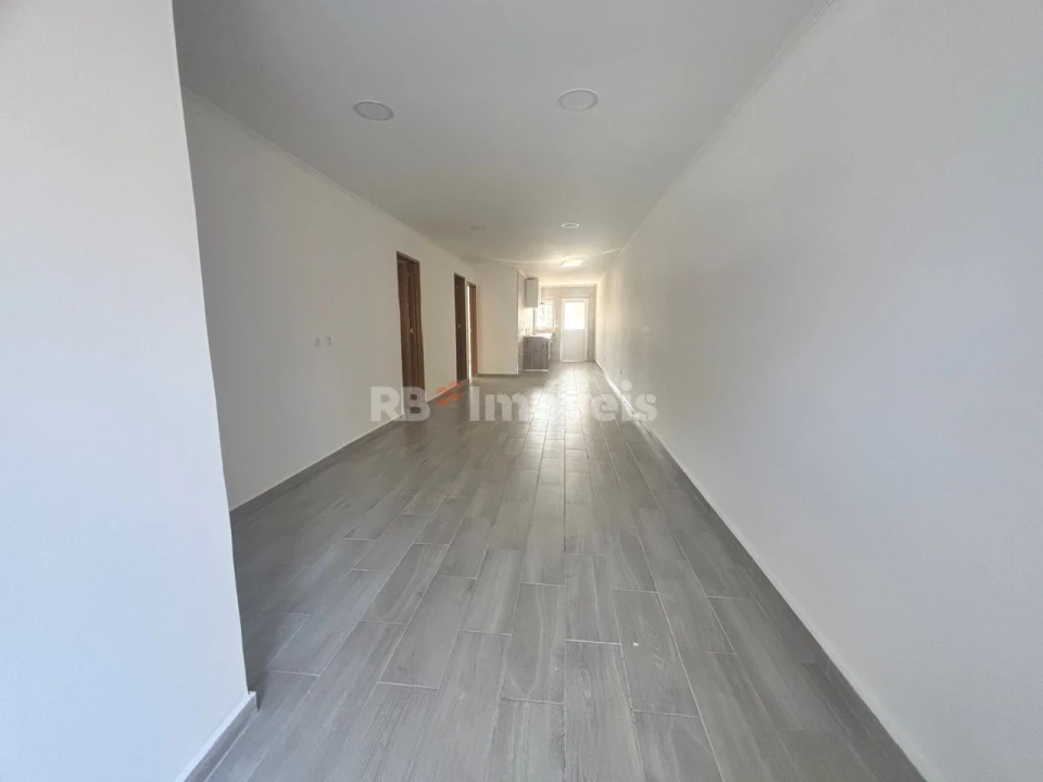 Moradia T3 para Venda em Meia Via Foto 5