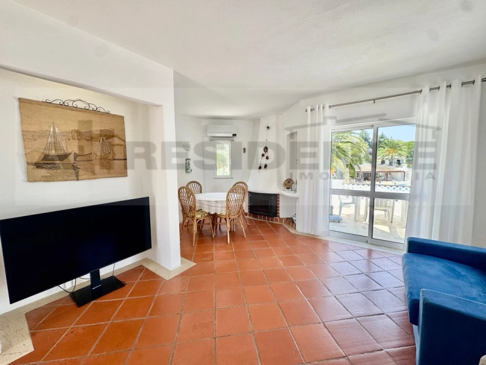 Apartamento T1 para Venda em Albufeira e Olhos de Água Foto 9