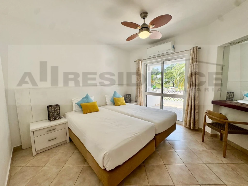 Apartamento T1 para Venda em Albufeira e Olhos de Água Foto 25