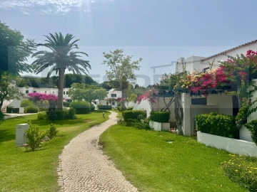 Apartamento T1 para Venda em Albufeira e Olhos de Água