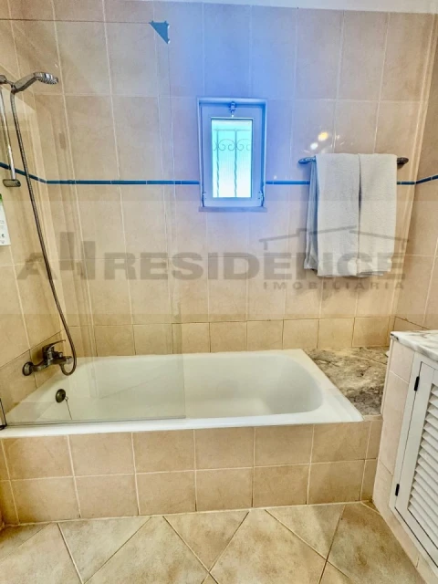 Apartamento T1 para Venda em Albufeira e Olhos de Água
