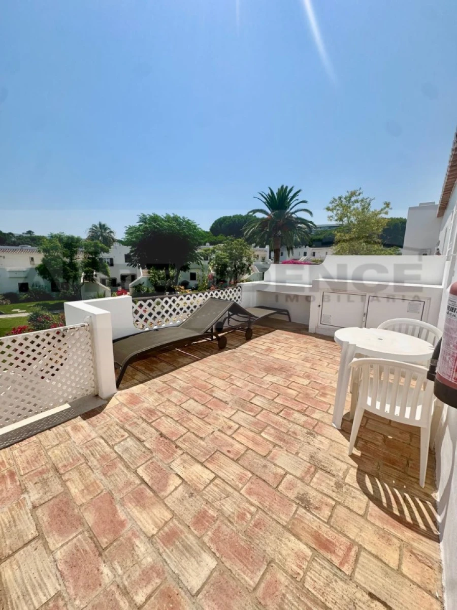 Apartamento T1 para Venda em Albufeira e Olhos de Água Foto 4