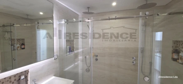 Apartamento T2 para Venda em Albufeira e Olhos de Água