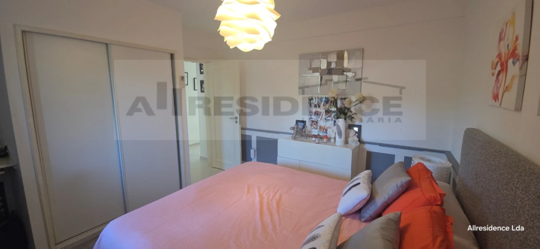 Apartamento T2 para Venda em Albufeira e Olhos de Água Foto 15