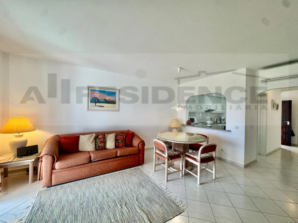 Apartamento T2 para Venda em Albufeira e Olhos de Água Foto 4