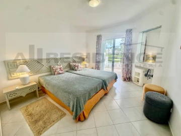 Apartamento T2 para Venda em Albufeira e Olhos de Água