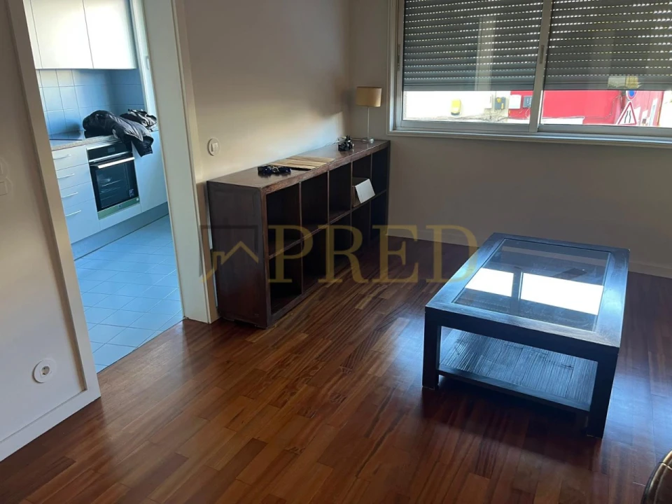 Apartamento T1 para Arrendamento em Lordelo do Ouro e Massarelos Foto 13