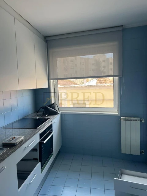 Apartamento T1 para Arrendamento em Lordelo do Ouro e Massarelos