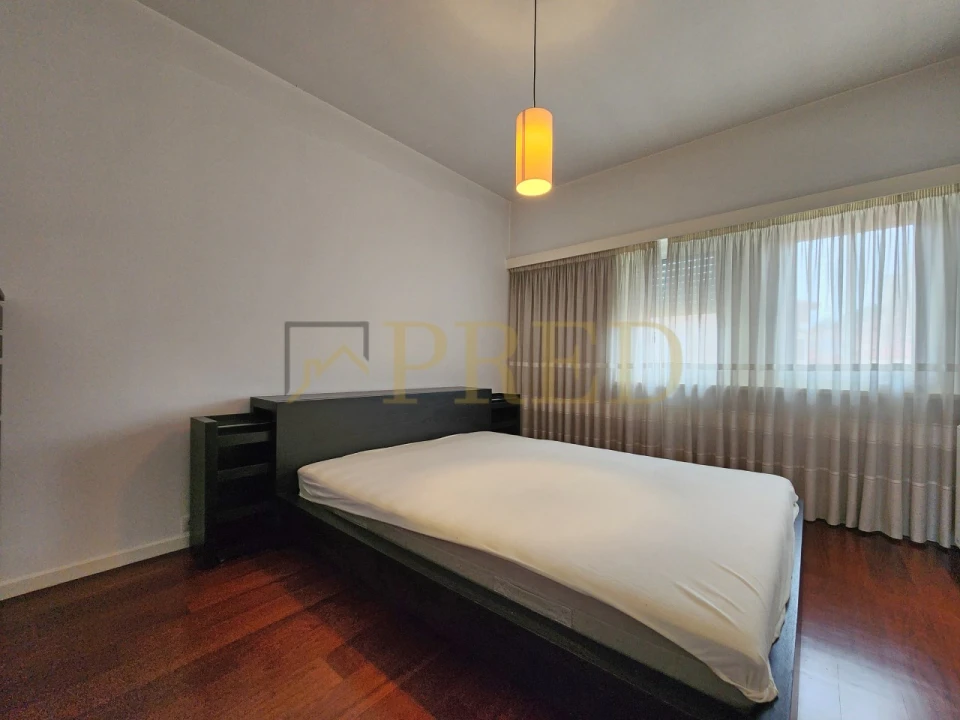 Apartamento T3 para Venda em Aldoar, Foz do Douro e Nevogilde Foto 11