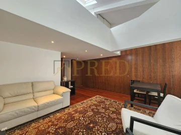 Apartamento T3 para Venda em Aldoar, Foz do Douro e Nevogilde