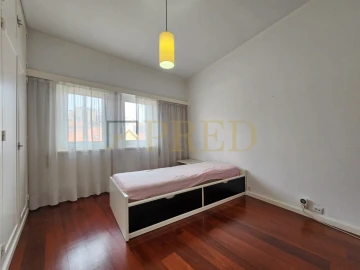Apartamento T3 para Venda em Aldoar, Foz do Douro e Nevogilde