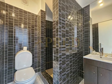 Apartamento T3 para Venda em Aldoar, Foz do Douro e Nevogilde