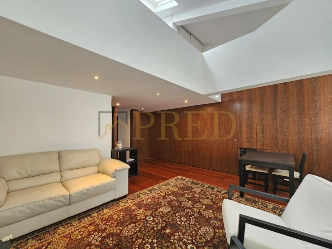 Apartamento T3 para Venda em Aldoar, Foz do Douro e Nevogilde Foto 4