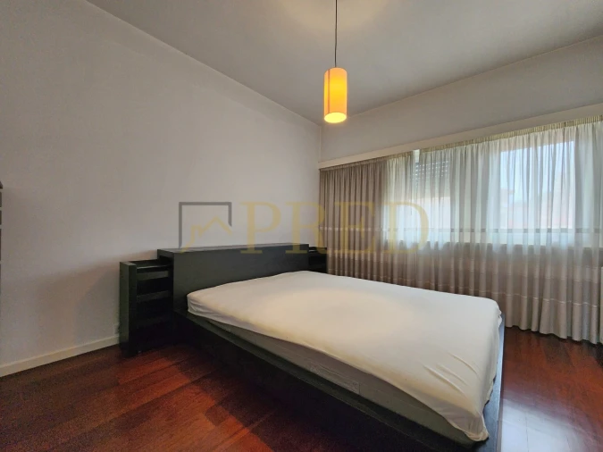 Apartamento T3 para Venda em Aldoar, Foz do Douro e Nevogilde Foto 11