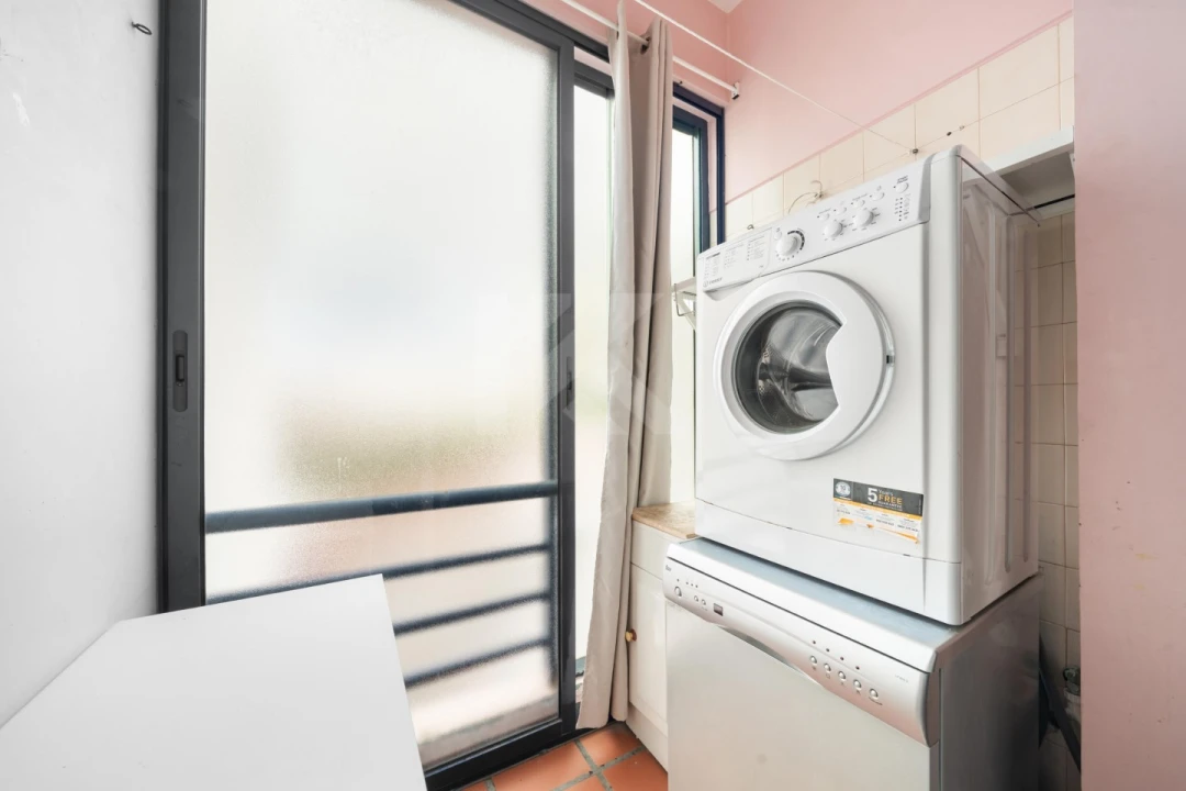 Apartamento T2 para Venda em São Martinho Foto 8