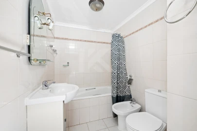 Apartamento T2 para Venda em São Martinho