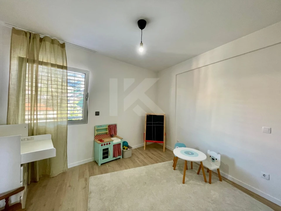 Apartamento T3 para Arrendamento em Estreito de Camara de Lobos Foto 20