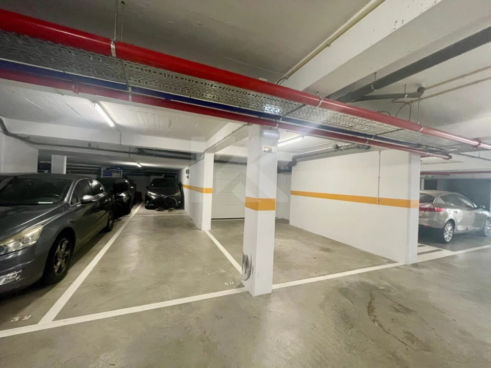 Apartamento T3 para Arrendamento em Estreito de Camara de Lobos Foto 27