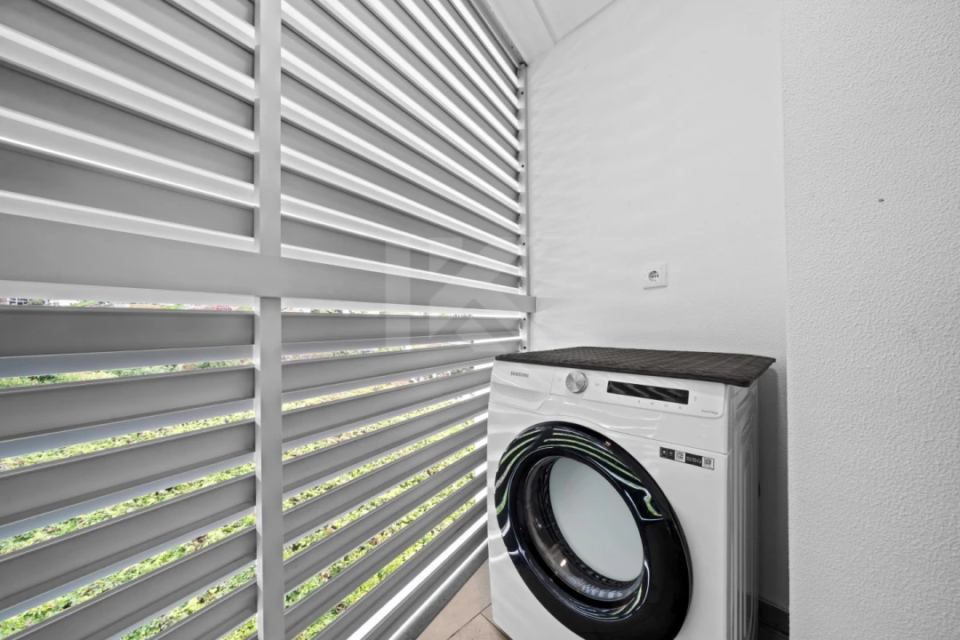 Apartamento T3 para Arrendamento em Estreito de Camara de Lobos Foto 11