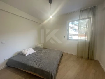 Apartamento T3 para Arrendamento em Estreito de Camara de Lobos