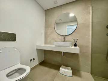 Apartamento T3 para Arrendamento em Estreito de Camara de Lobos