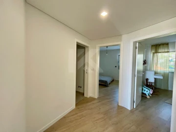 Apartamento T3 para Arrendamento em Estreito de Camara de Lobos