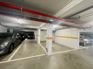 Apartamento T3 para Arrendamento em Estreito de Camara de Lobos