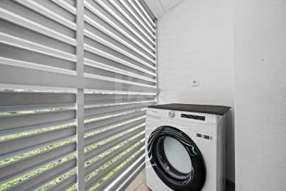Apartamento T3 para Arrendamento em Estreito de Camara de Lobos