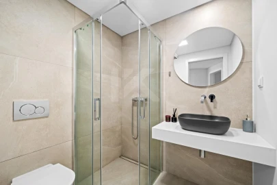 Apartamento T3 para Arrendamento em Estreito de Camara de Lobos
