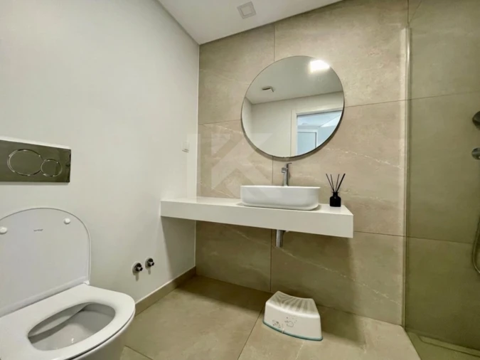 Apartamento T3 para Arrendamento em Estreito de Camara de Lobos Foto 18