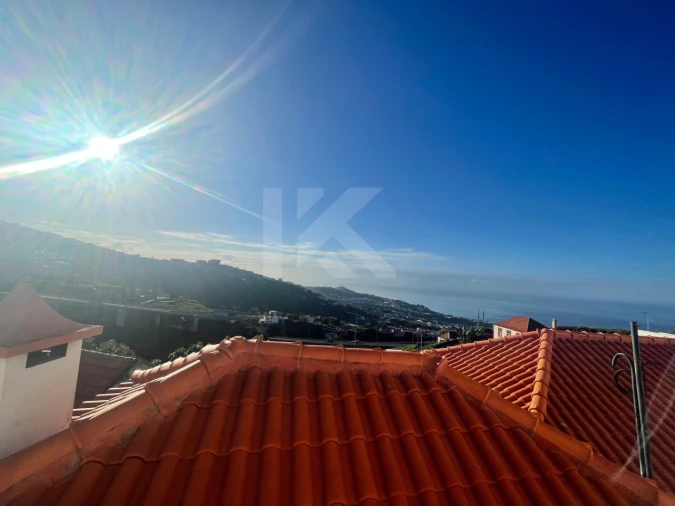 Apartamento T3 para Arrendamento em Estreito de Camara de Lobos Foto 34