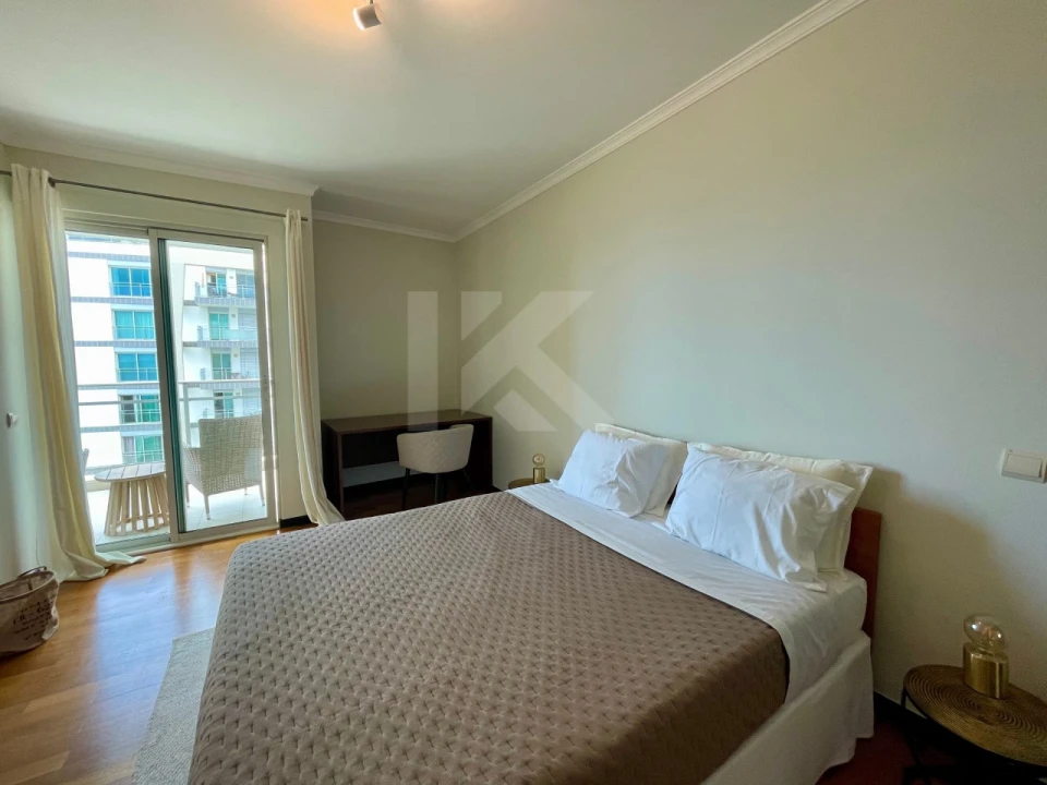 Apartamento T1 para Arrendamento em São Martinho Foto 22