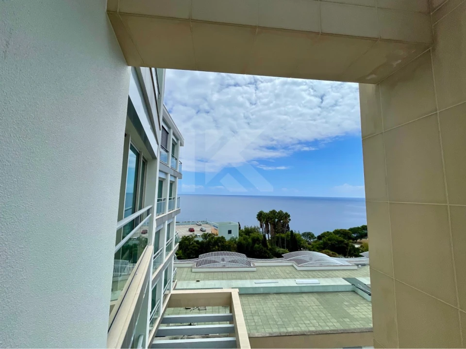 Apartamento T1 para Arrendamento em São Martinho Foto 25