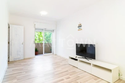 Apartamento T3 para Venda em Baixa da Banheira e Vale da Amoreira