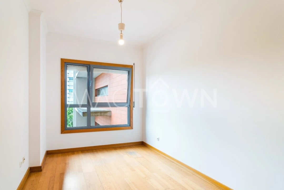 Apartamento T2 para Venda em Marvila Foto 12