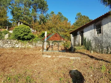 Moradia T4 para Venda em Covas